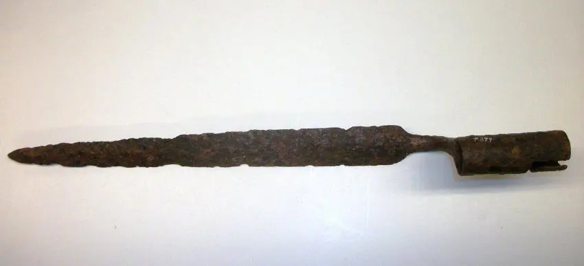 Rusted Bayonet